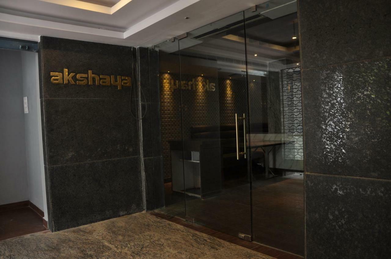 Отель Krishna Residency Виджаявада Экстерьер фото